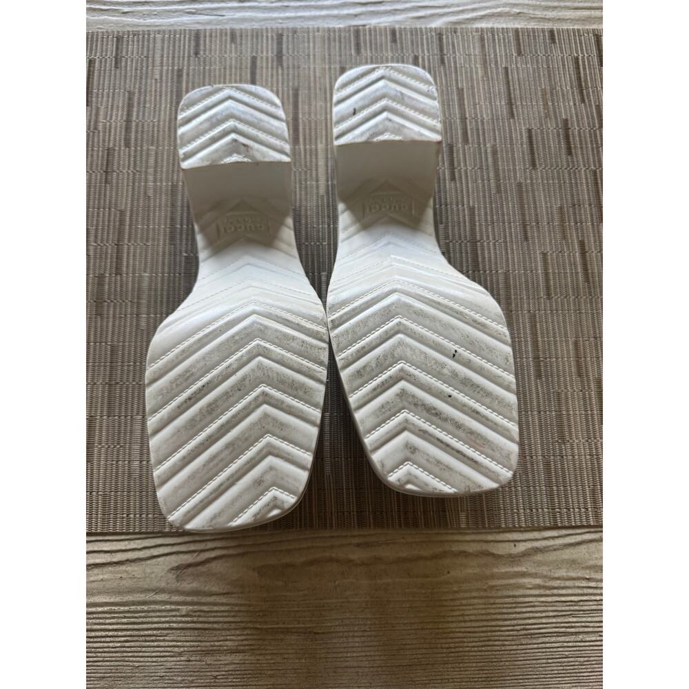 Gucci logo rubber slide sandal - Picture 5 of 6